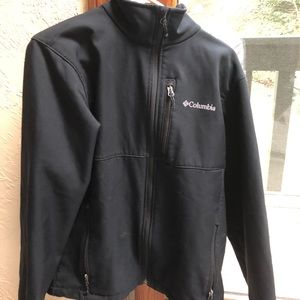 Colombia, black size medium, lightweight jacket